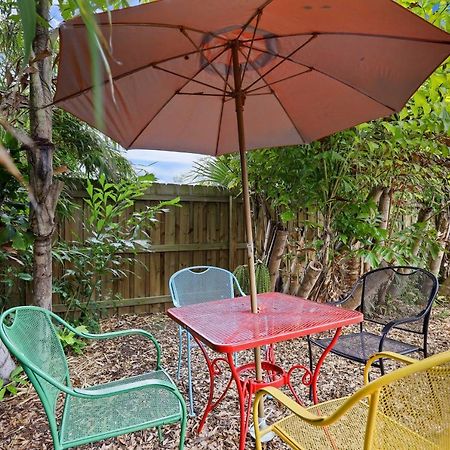 Vibrant Rockledge Home About 2 Mi To Cocoa Village! Екстер'єр фото